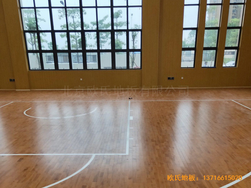 廣東珠海白藤東小學(xué)籃球館體育地板施工案例4